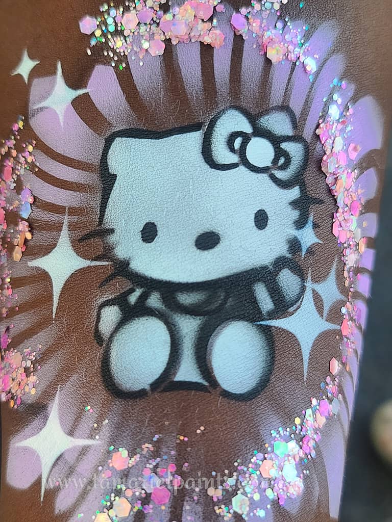 Airbrush design with Hello Kitty design