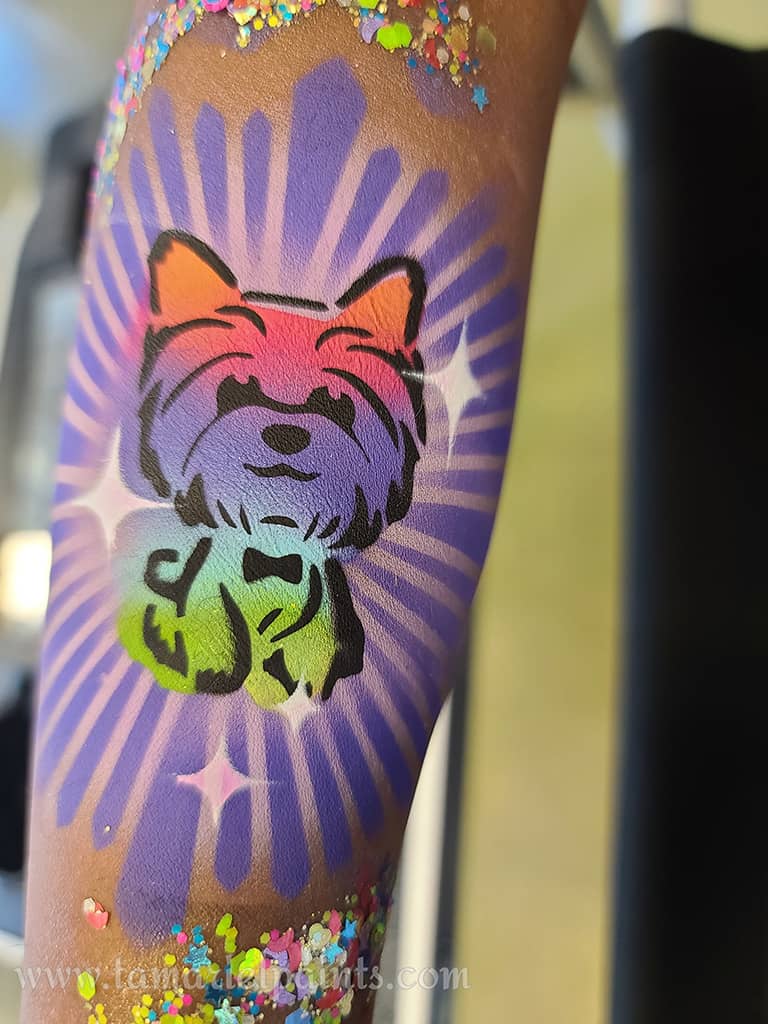 Airbrush design with a dog